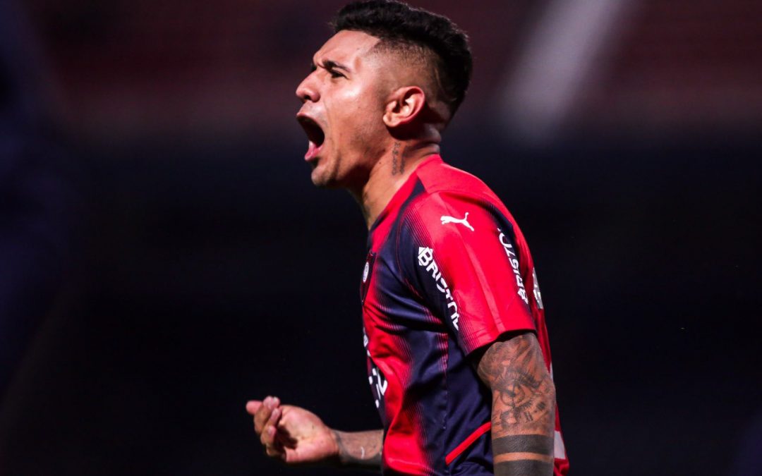 Cerro Porteño venció al 12 de Octubre y es líder del Apertura