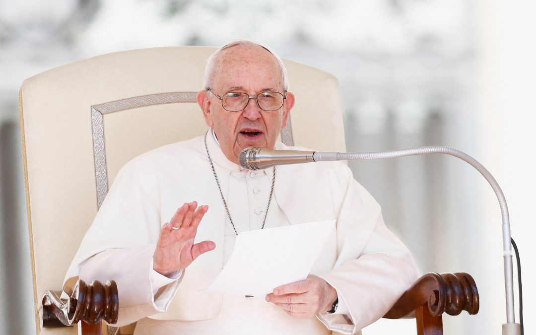 El llamativo consejo del Papa a las suegras: “tened cuidado con vuestras lenguas”