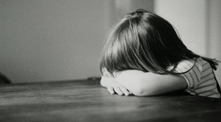 Niña asesinada a golpes: autopsia revela que sufrió una hemorragia cerebral