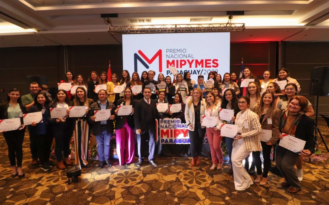 Mipymes: MIC otorga reconocimiento a 44 emprendimientos