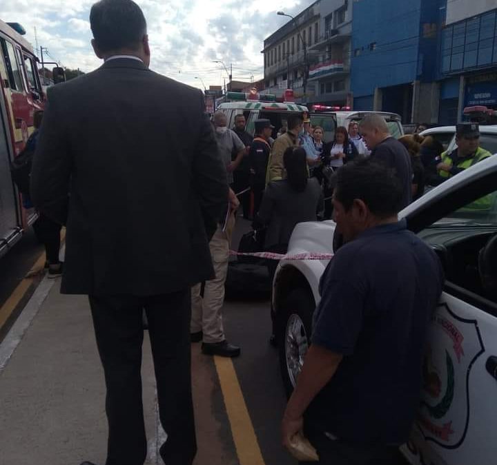 Estudiante muere arrollado al intentar cruzar la avenida Eusebio Ayala