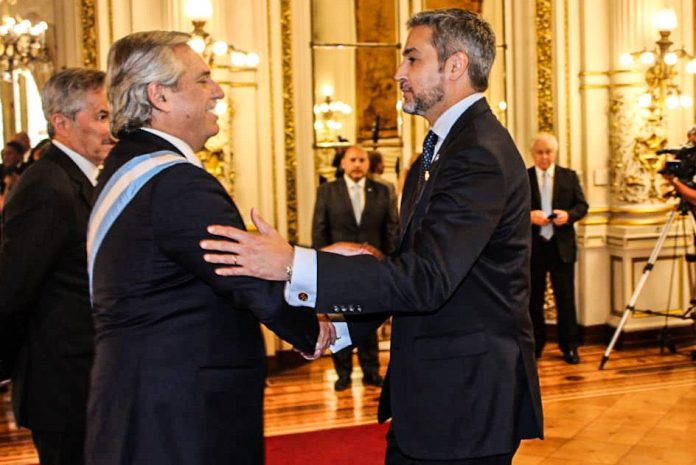 Abdo y Fernández se reúnen este lunes en Ayolas