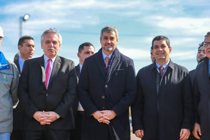 Paso fronterizo Ituzaingó-Ayolas se rehabilitará “cuanto antes”, anunció Fernández