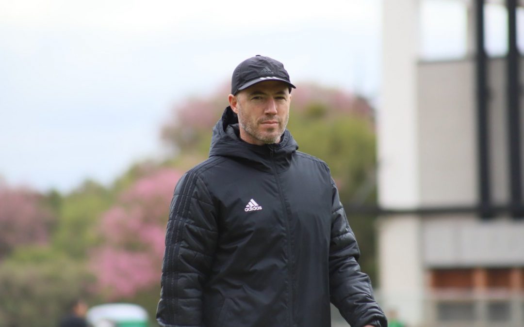 Ayudante técnico de Garnero demandó a Olimpia ante la FIFA