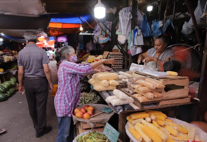 Inflación cerraría en 8,2% este 2022, según el BCP