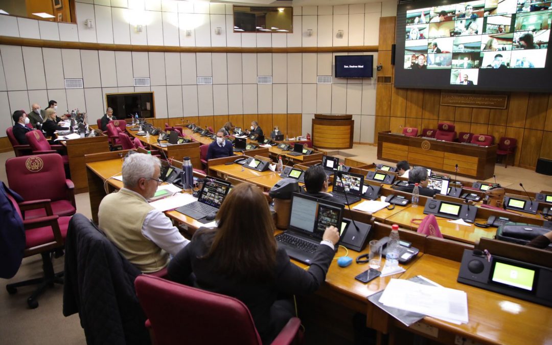 Senado aprobó proyecto para deducir IVA hasta un 30% en alimentos y medicamentos