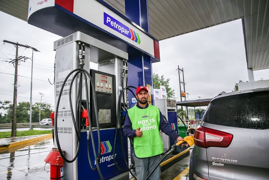 Para Dicapar, precio del combustible debe seguir subiendo