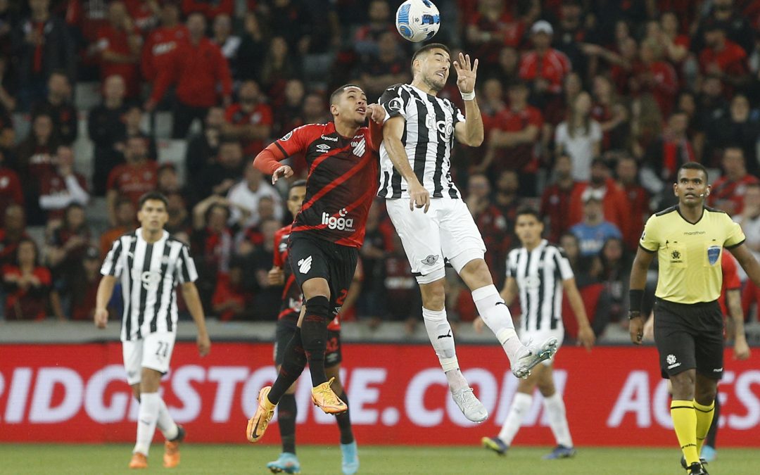 Libertad cayó ante Paranaense en Brasil