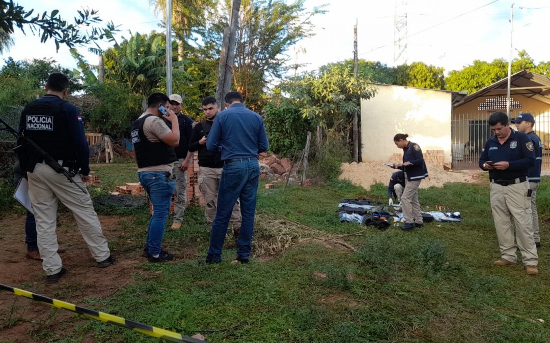 Asalto a playa de vehículos: detienen a tres personas, una de ellas sería militar