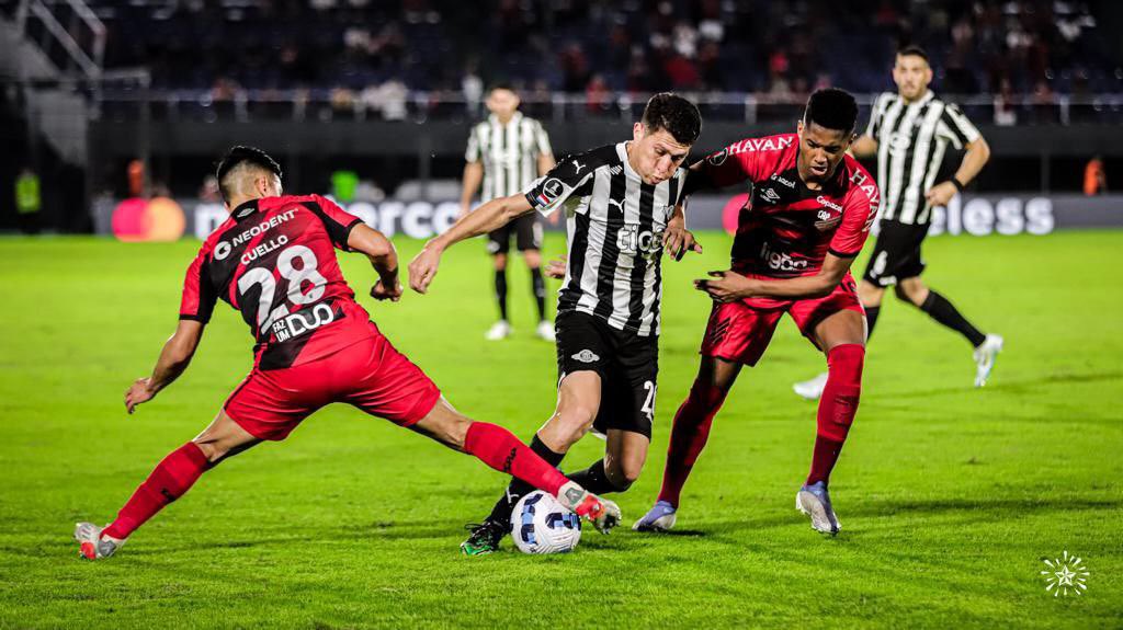 Libertad empató, no le bastó y se eliminó de la Copa Libertadores