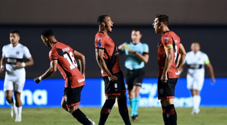 El Decano cayó por penales ante Goianiense y se eliminó de la Sudamericana