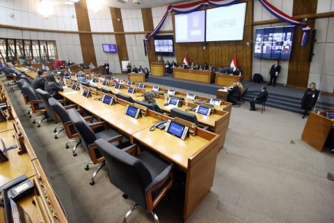 Amputación en IPS: Honor Colorado pide destitución de Vicente Bataglia