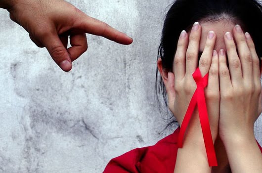 Habilitan canales de denuncias por discriminación a personas con VIH