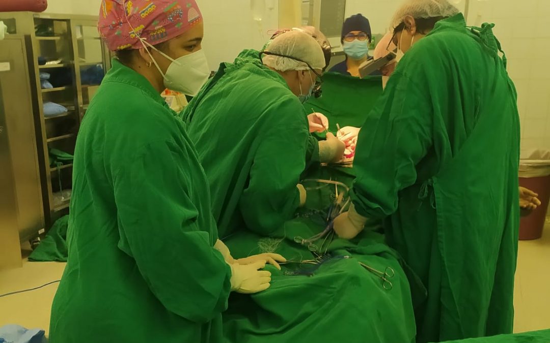 Gracias a un donante de órganos, paciente renal deja de depender de una máquina para vivir