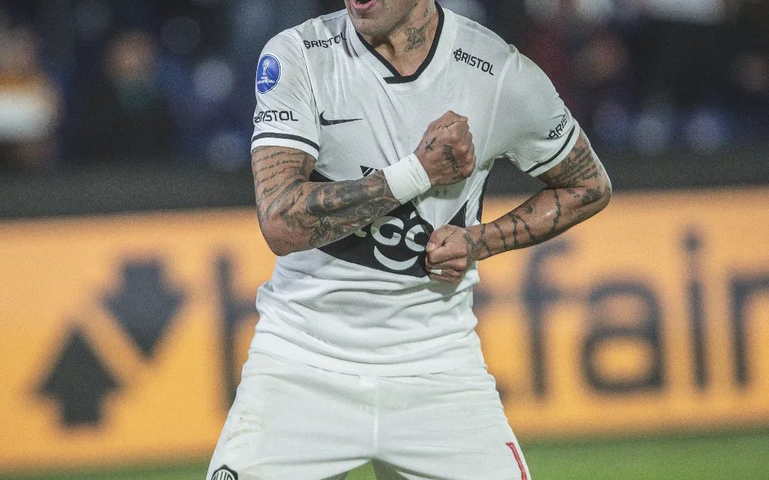 Olimpia confirma que se llegó a un acuerdo con el Dínamo por el pase de Derlis