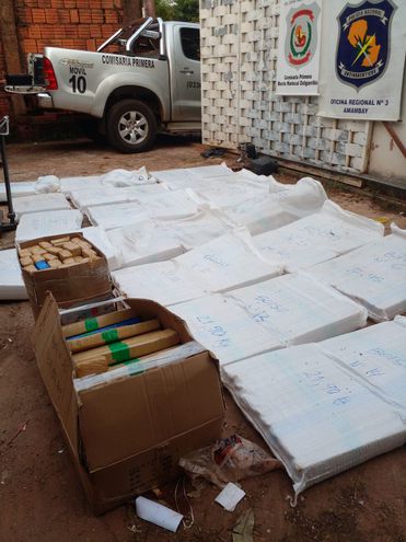 Hallan 430 kilos de marihuana en una casa abandonada de Pedro Juan Caballero