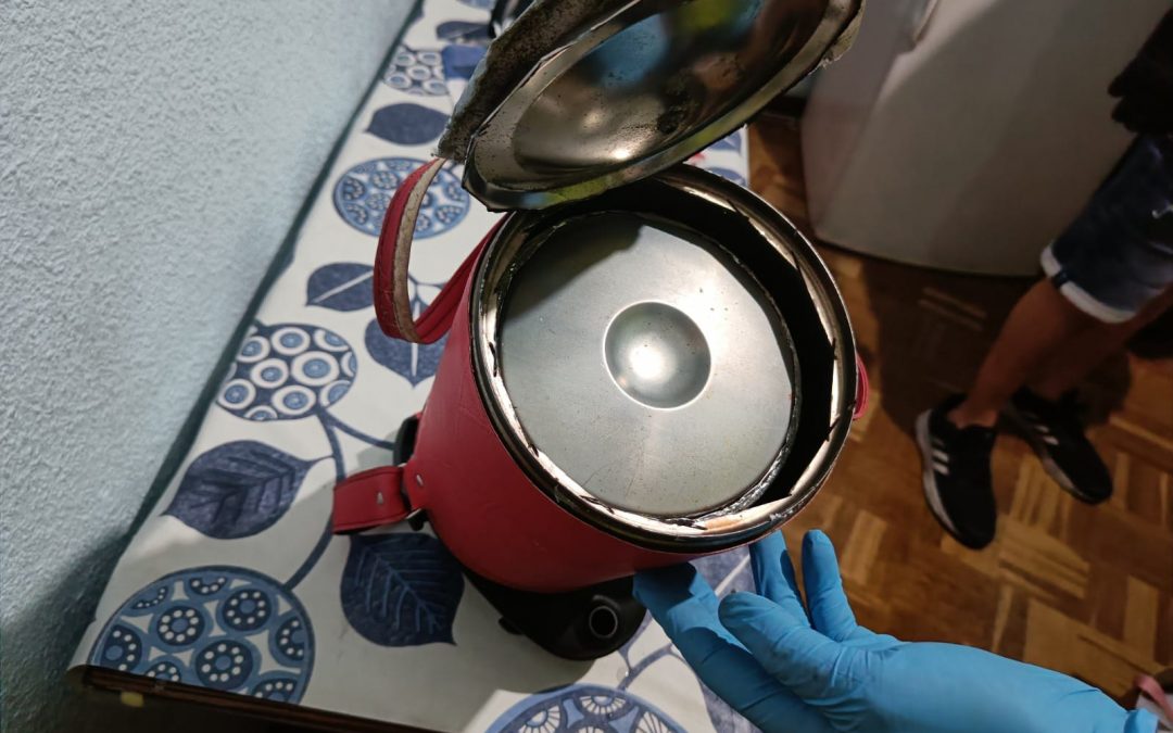 Cinco paraguayos fueron detenidos en España por traficar cocaína en termos de tereré