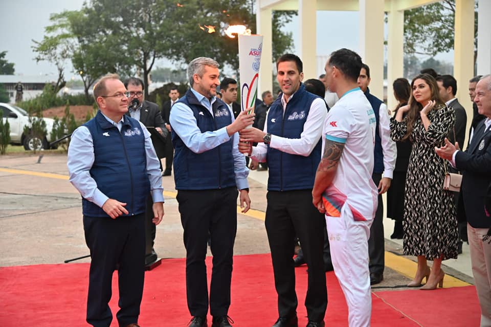 Juegos Odesur: Paraguay recibió la llama olímpica