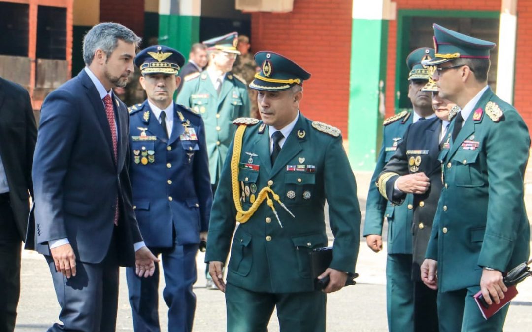 Abdo Benítez nombra a nueva cúpula militar