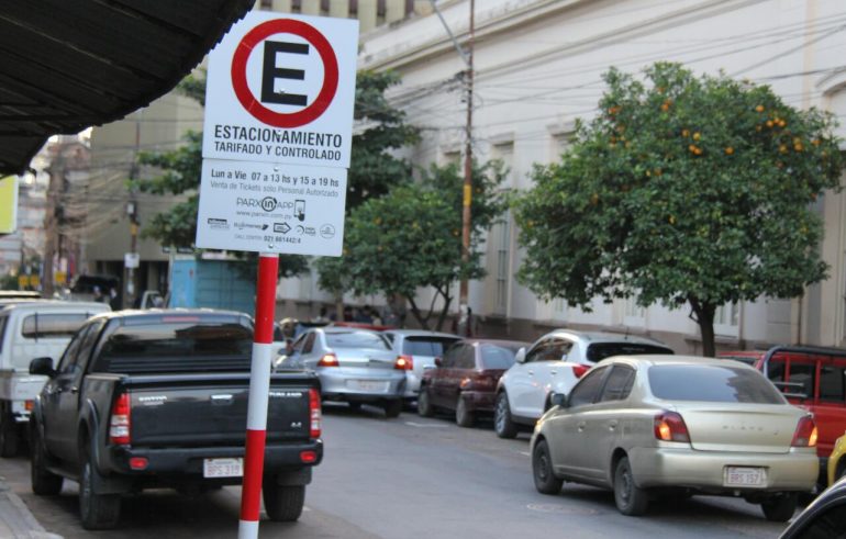 Estacionamiento tarifado en Asunción regiría desde febrero