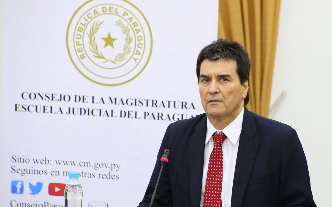 Senado designa a Gustavo Santander para ministro de la Corte