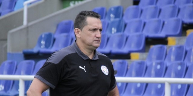 Aldo Bobadilla dejó de ser entrenador de las selecciones juveniles