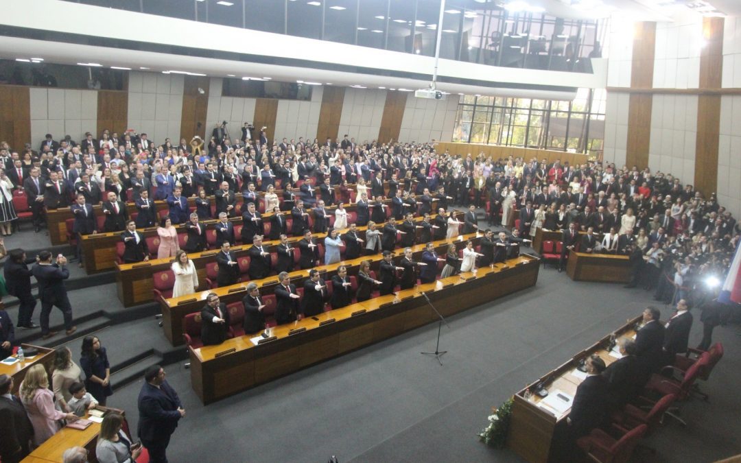 Nuevo periodo legislativo: Los 80 diputados electos juraron en el Congreso Nacional