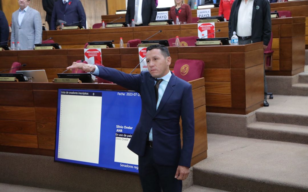 Javier «Chaqueñito» Vera juró como senador en reemplazo de «Mbururú» 