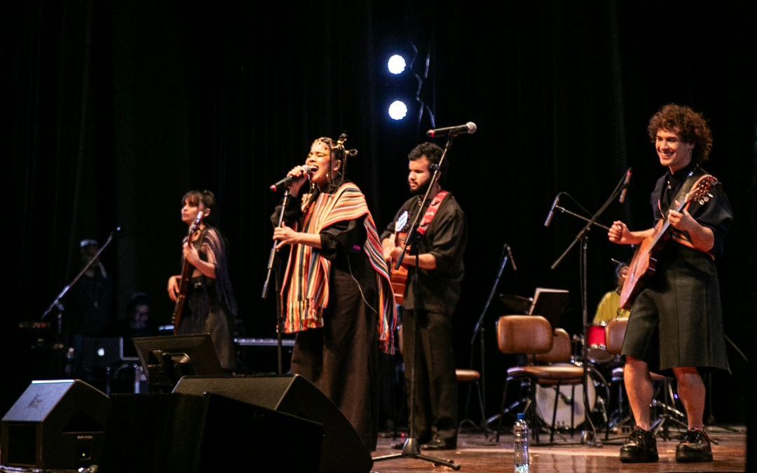 Festival “Únicos”: Pedro Aznar y Purahéi Soul brindaron un gran espectáculo