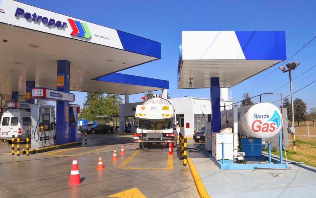 Petropar baja G. 600 en sus combustibles y cerca de G. 1.500 en el gas