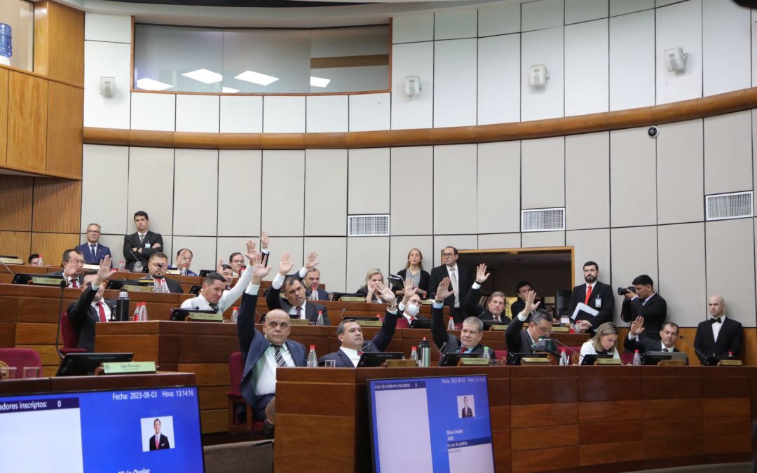 Senado aprueba creación del Ministerio de Economía