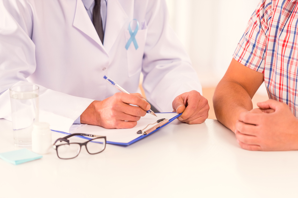 Reportan sostenido aumento de consultas por cáncer de próstata
