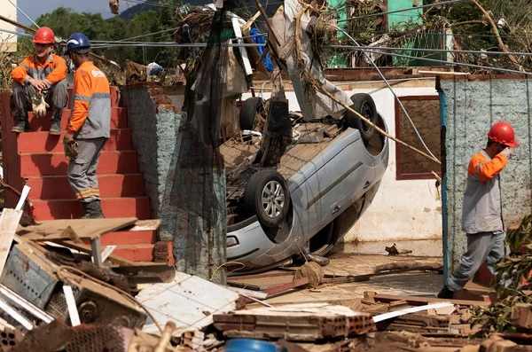 Aumentan a 40 las muertes por un ciclón en Brasil