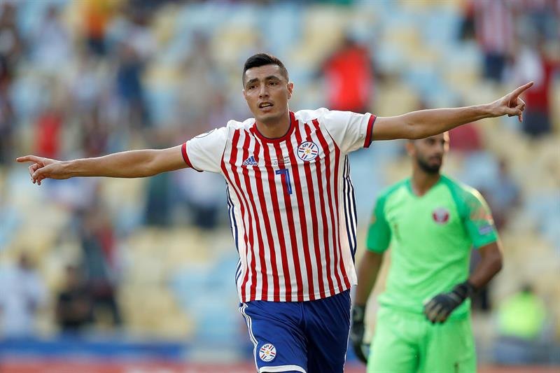 Oscar “Tacuara” Cardozo se posiciona por encima de Cristiano Ronaldo en prestigioso ranking