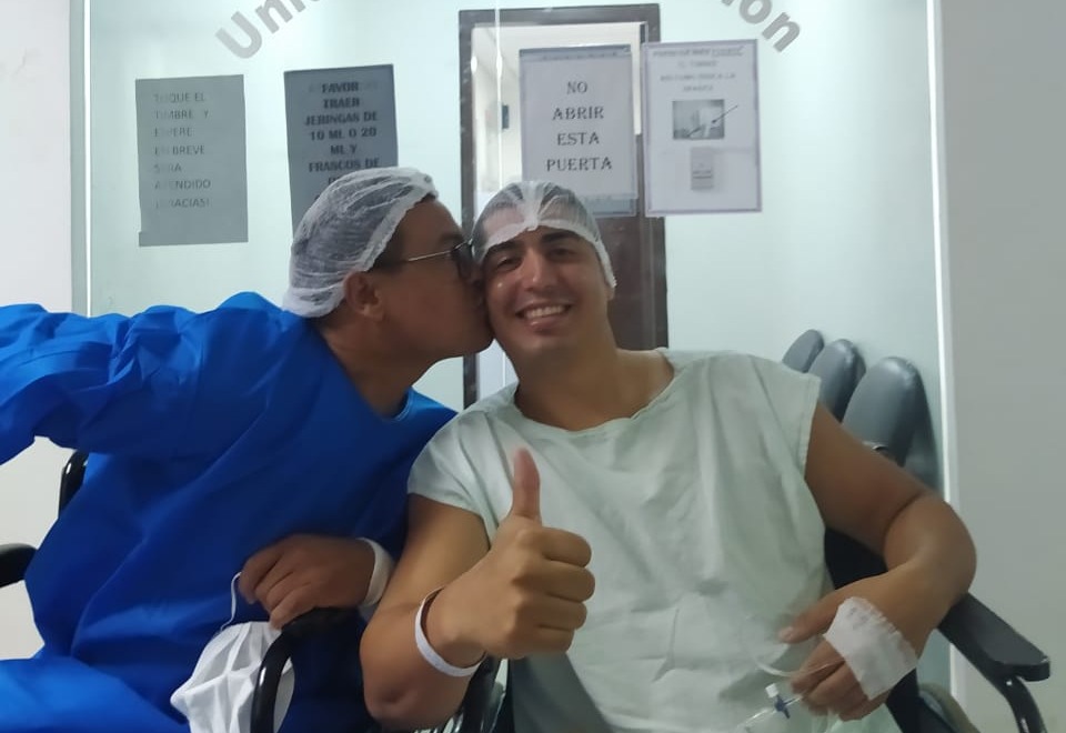 FCM-UNA: Amor entre hermanos hace posible un nuevo trasplante renal en Clínicas
