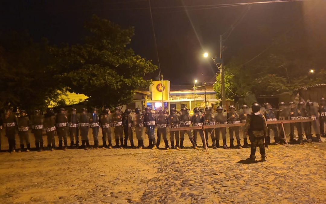 Varios policías heridos durante megaoperativo en la Penitenciaría de Tacumbú