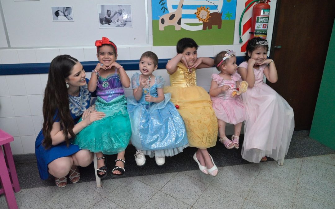 Con palada se dio inicio al Centro de Ayuda a niños con cáncer de Nadia Ferreira y Marc Anthony