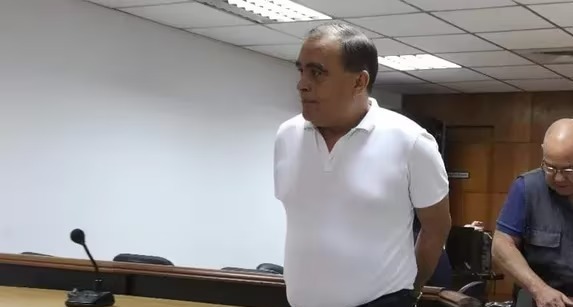 Condenan a cuatro años de cárcel a Roberto Cárdenas, exintendente de Lambaré