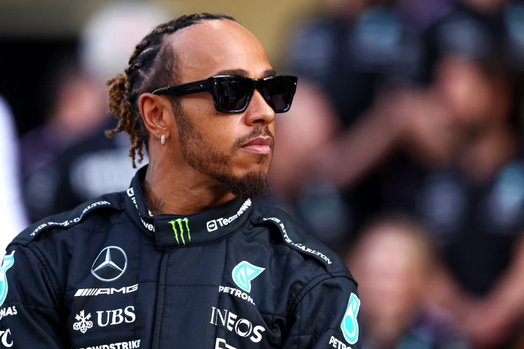 ¡Es oficial! Lewis Hamilton correrá para Ferrari en F1 en el 2025