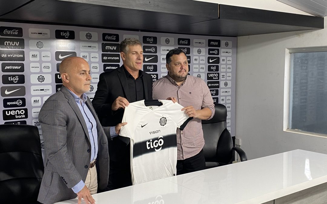 ¡Es oficial! Martín Palermo es el nuevo entrenador del plantel de Olimpia