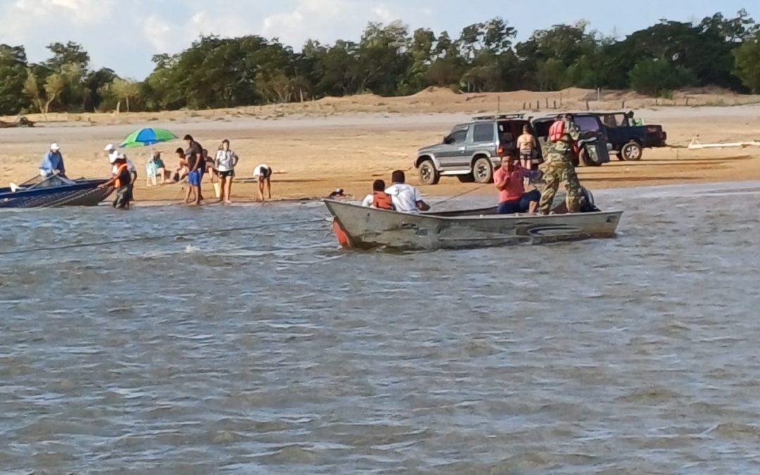 Dos menores mueren ahogados en aguas del río Paraná en Ñeembucú