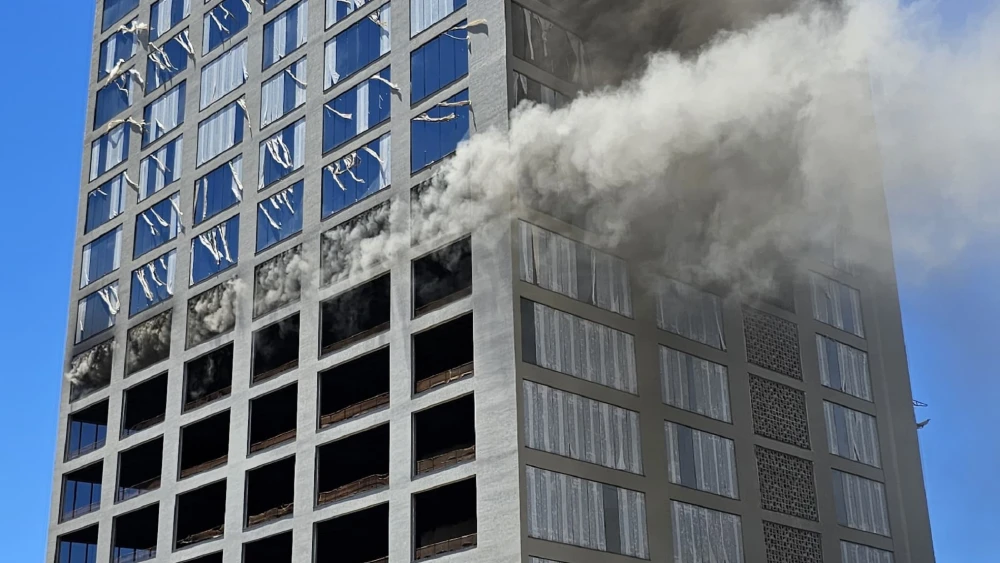 Ciudad del Este: Incendio de grandes proporciones se registró en edificio en construcción
