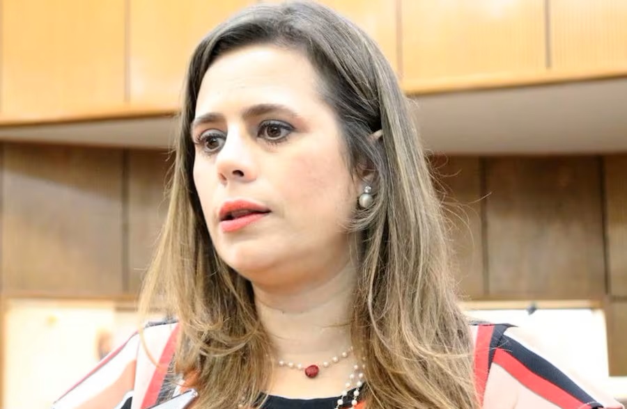 Pérdida de investidura contra Kattya González: presentaron libelo acusatorio