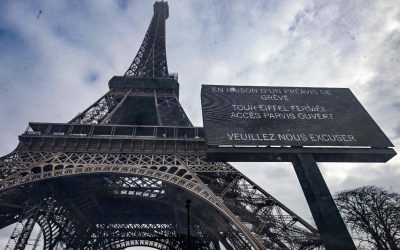 Trabajadores en huelga mantienen cerrado el acceso a la Torre Eiffel
