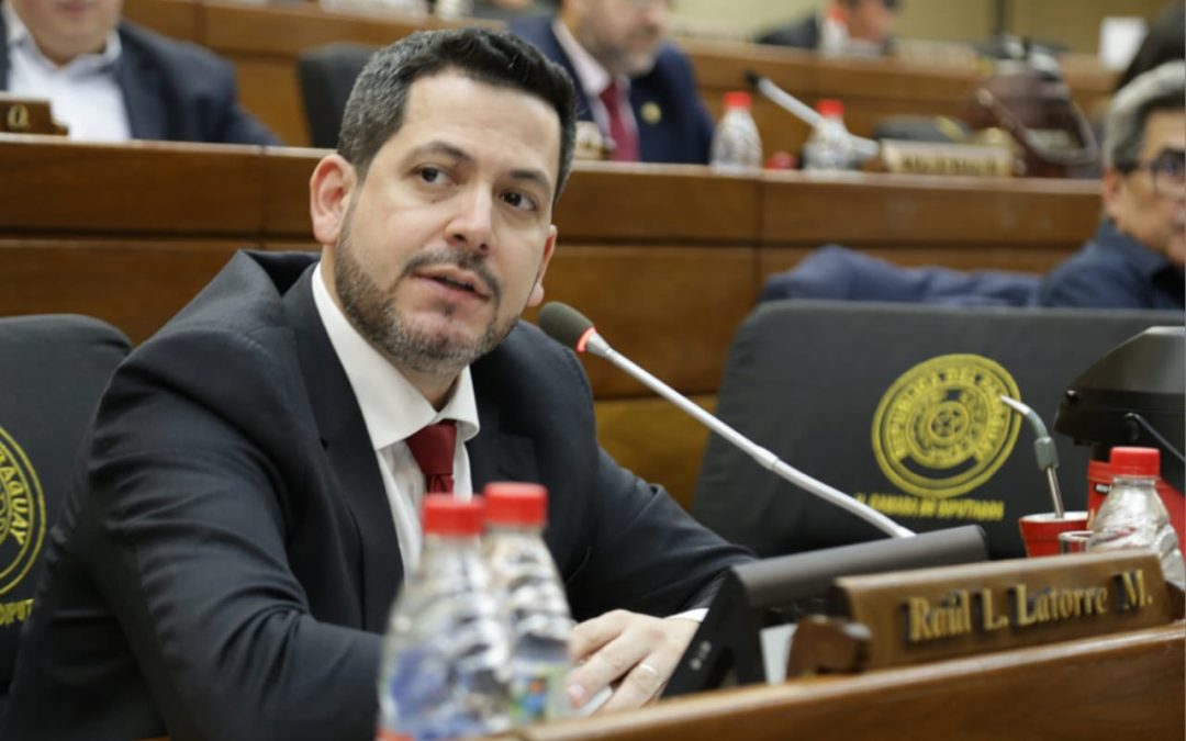 Raúl Latorre es reelecto como presidente de Diputados