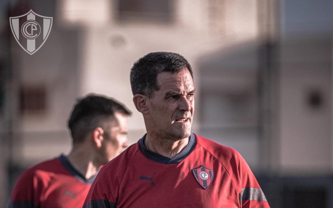 ¡Se fue! Víctor Bernay ya no es entrenador de Cerro Porteño