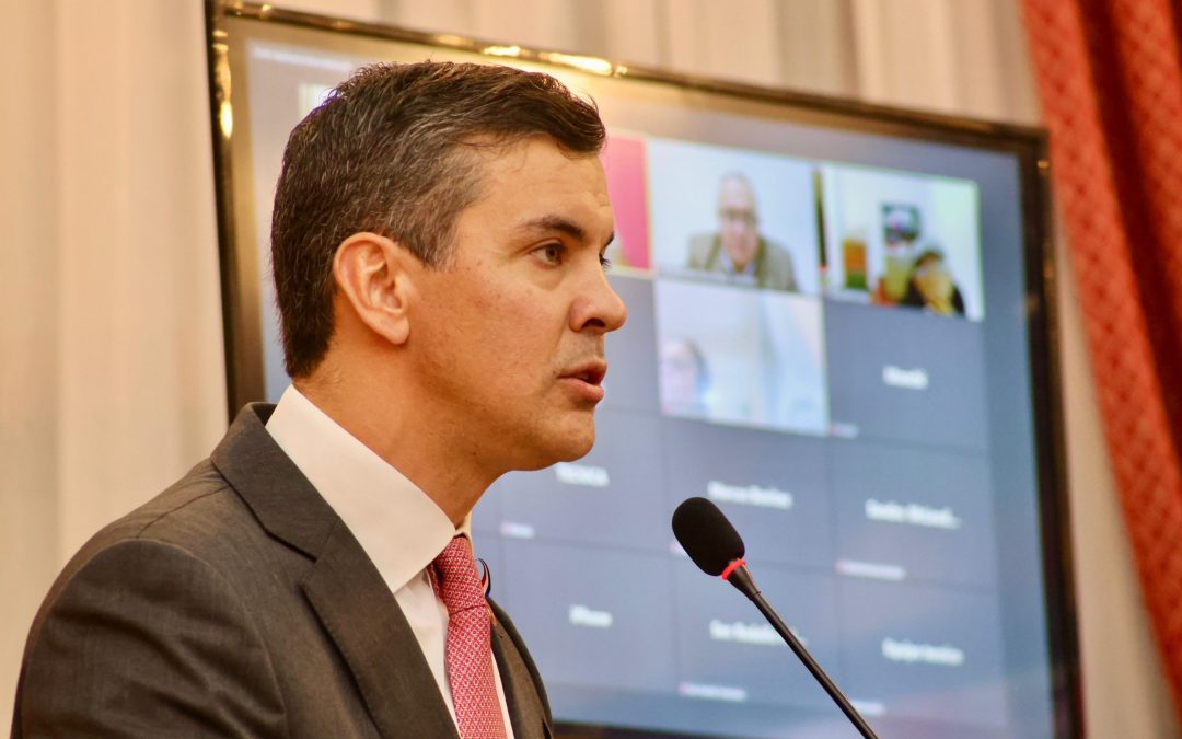 Santiago Peña presentó su informe de gestión ante la ANR
