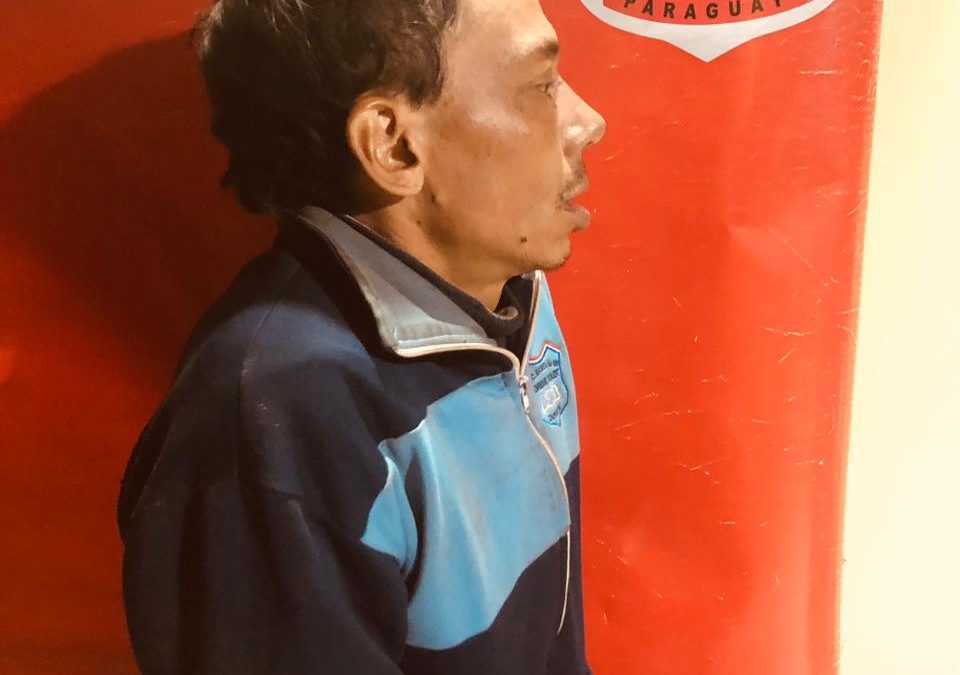 Capturan a hombre que asaltó a una mujer y su nieto en un cementerio