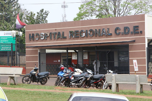 Familiares de paciente denuncian presunta negligencia médica en Hospital de CDE