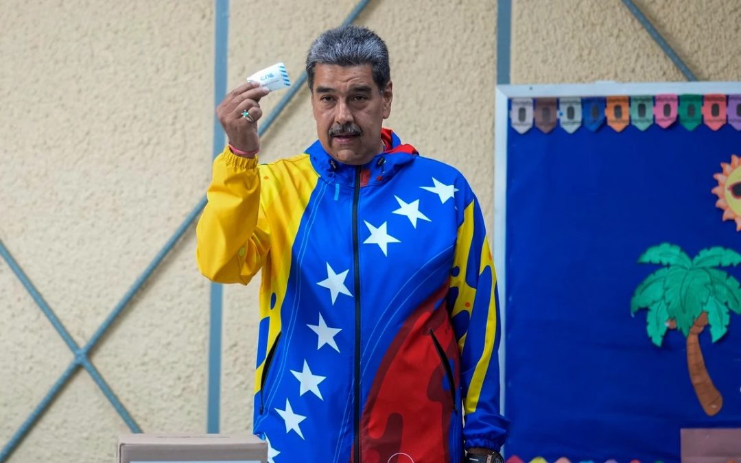 Venezuela: Maduro es reelegido presidente en medio de denuncias de fraude